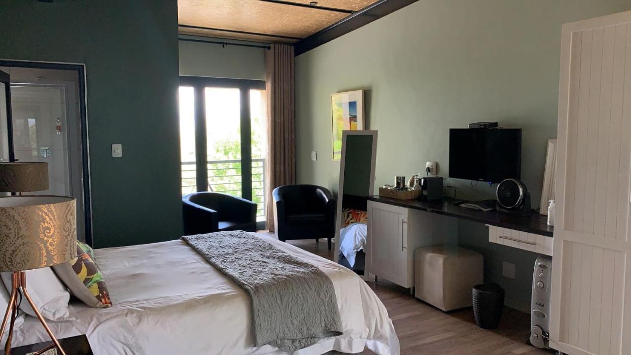 The Courtyard Guest House كلارينس المظهر الخارجي الصورة