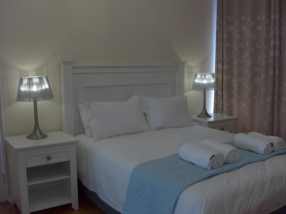 The Courtyard Guest House كلارينس المظهر الخارجي الصورة